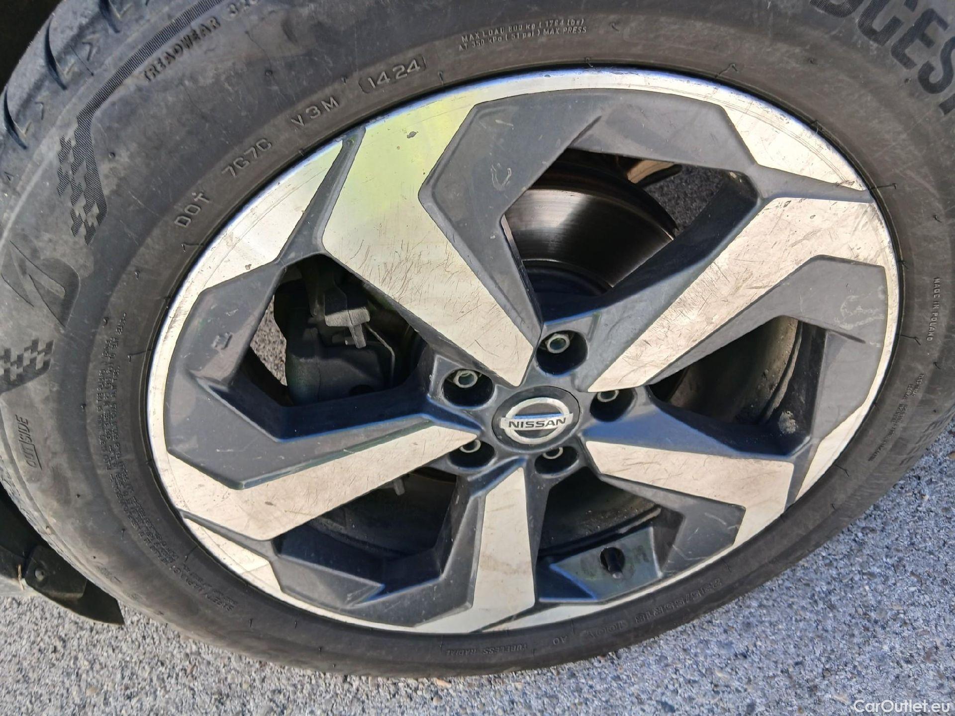  Nissan  Qashqai NISSAN  / 2021 / 5P / todoterreno DIG-T 116kW mHEV Xtronic 4x4 N-Connecta #12