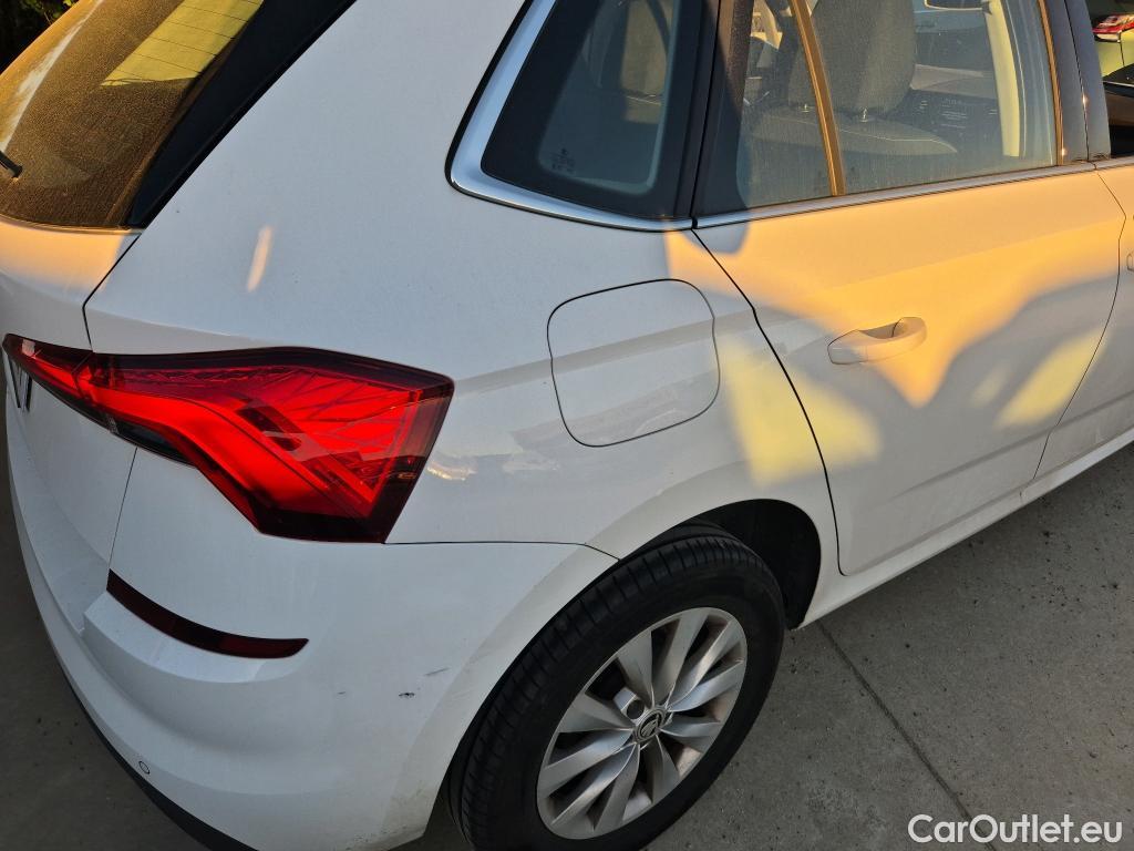  Skoda  KAMIQ SKODA  1.0 TSI 81kW (110CV) DSG Ambition #24