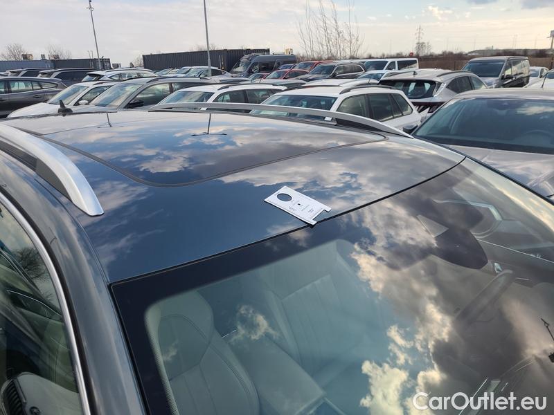  Skoda  Superb  Combi (3V5)(2015) Sup.C.FL2.0TSI 200  L&K 4x4 AT #2