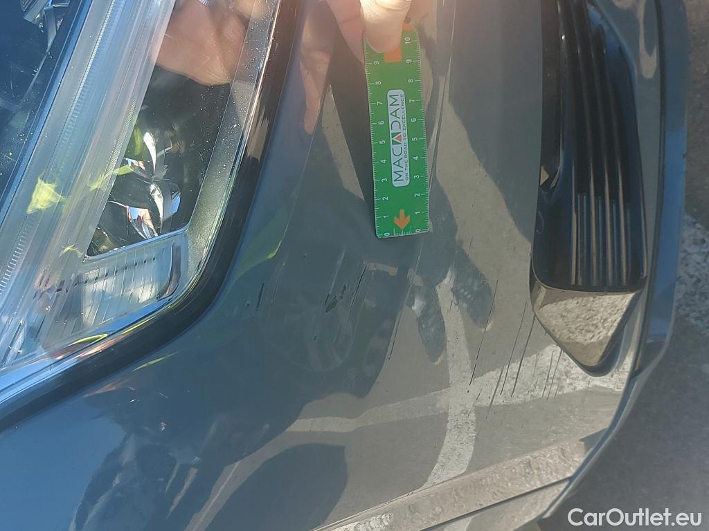  Volvo  XC90 VOLVO  / 2019 / 5P / todoterreno 2.0 T8 AWD Recharge R-Design Auto #34