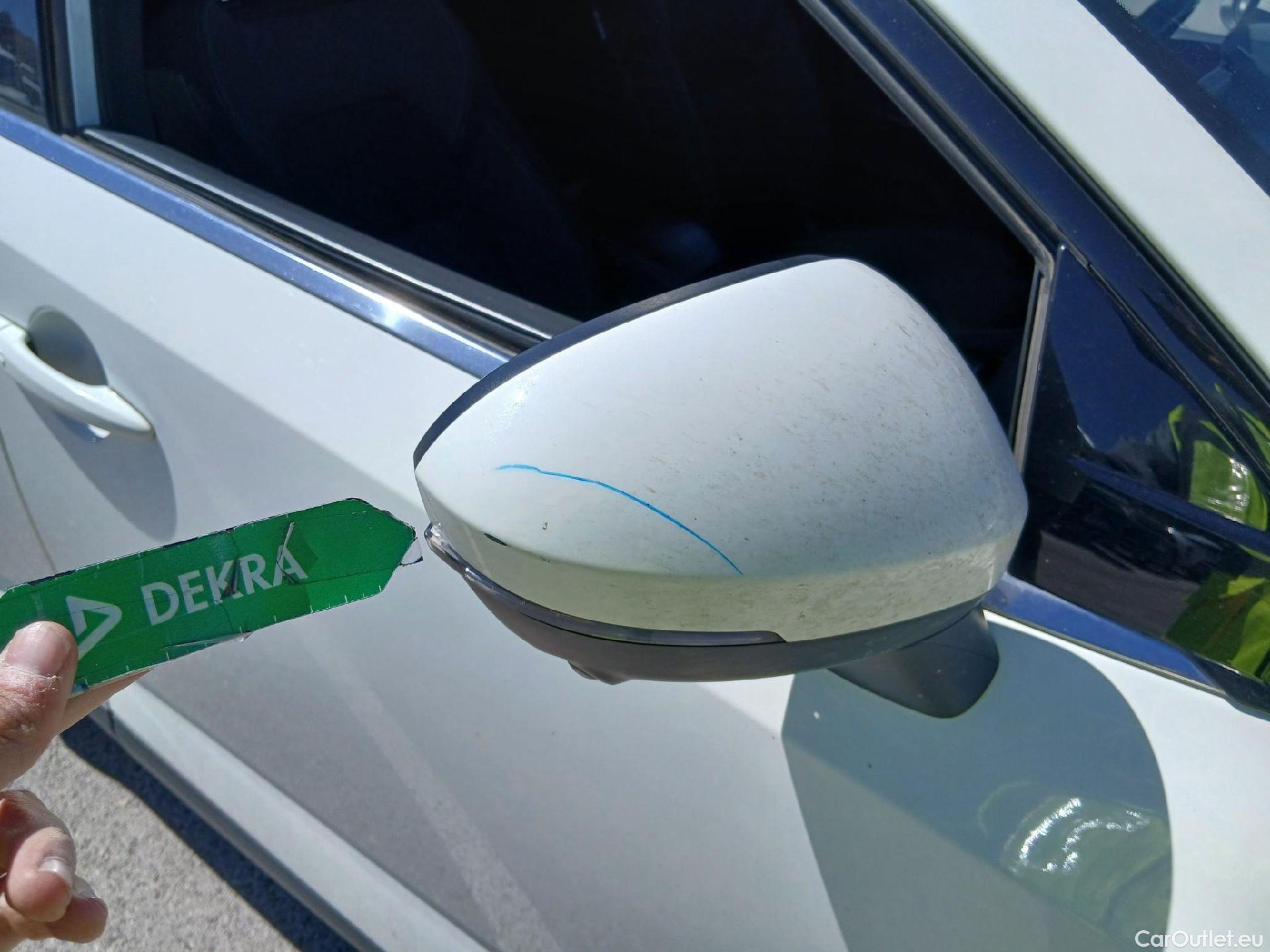  Nissan  Qashqai NISSAN  / 2021 / 5P / todoterreno DIG-T 116kW mHEV Xtronic 4x4 N-Connecta #43