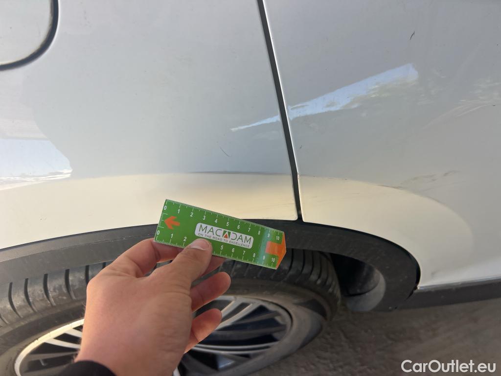  Volkswagen  Tiguan VOLKSWAGEN  / 2020 / 5P / todoterreno Life 2.0 TDI 110kW (150CV) DSG #15