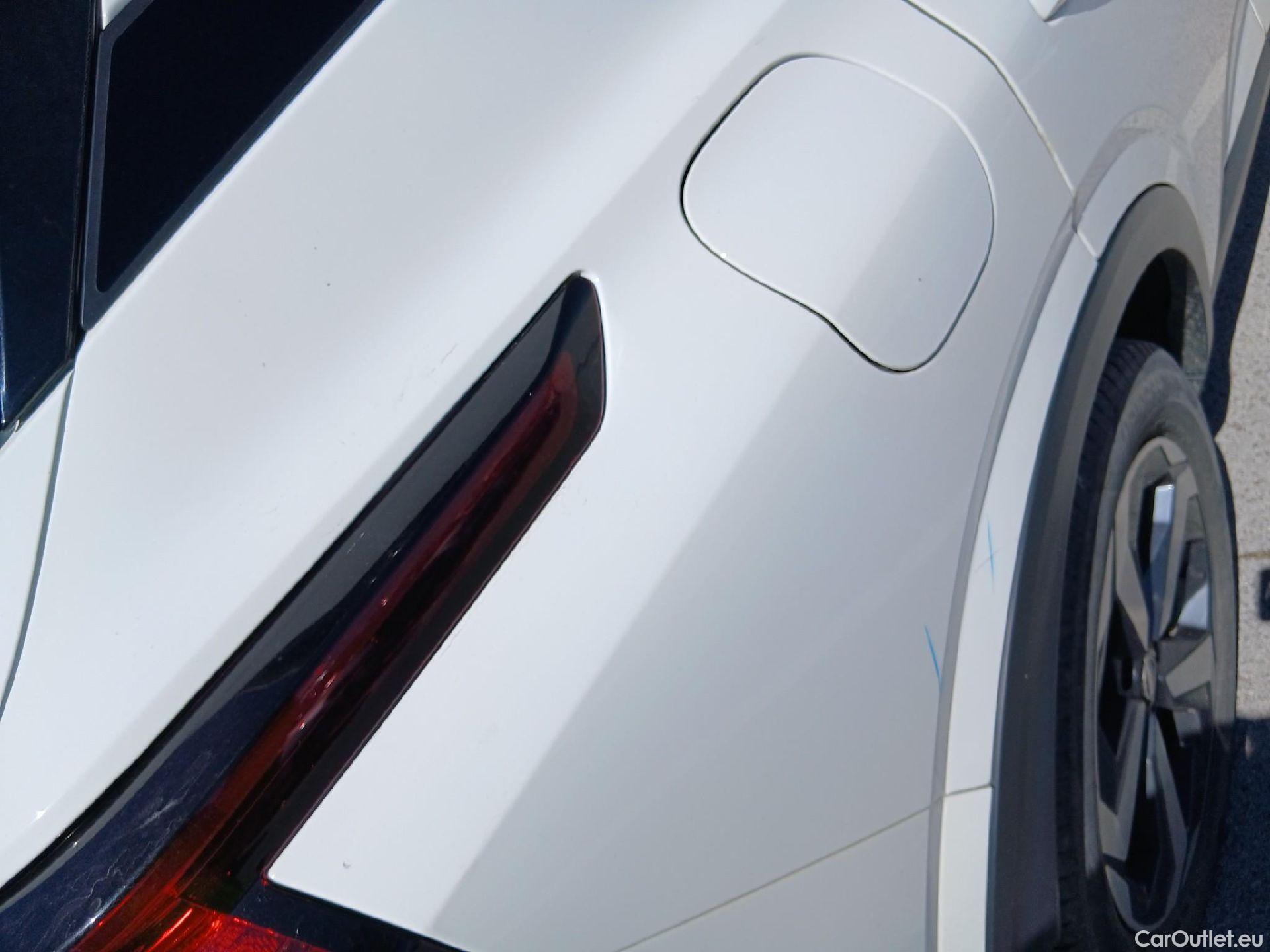  Nissan  Qashqai NISSAN  / 2021 / 5P / todoterreno DIG-T 116kW mHEV Xtronic 4x4 N-Connecta #35