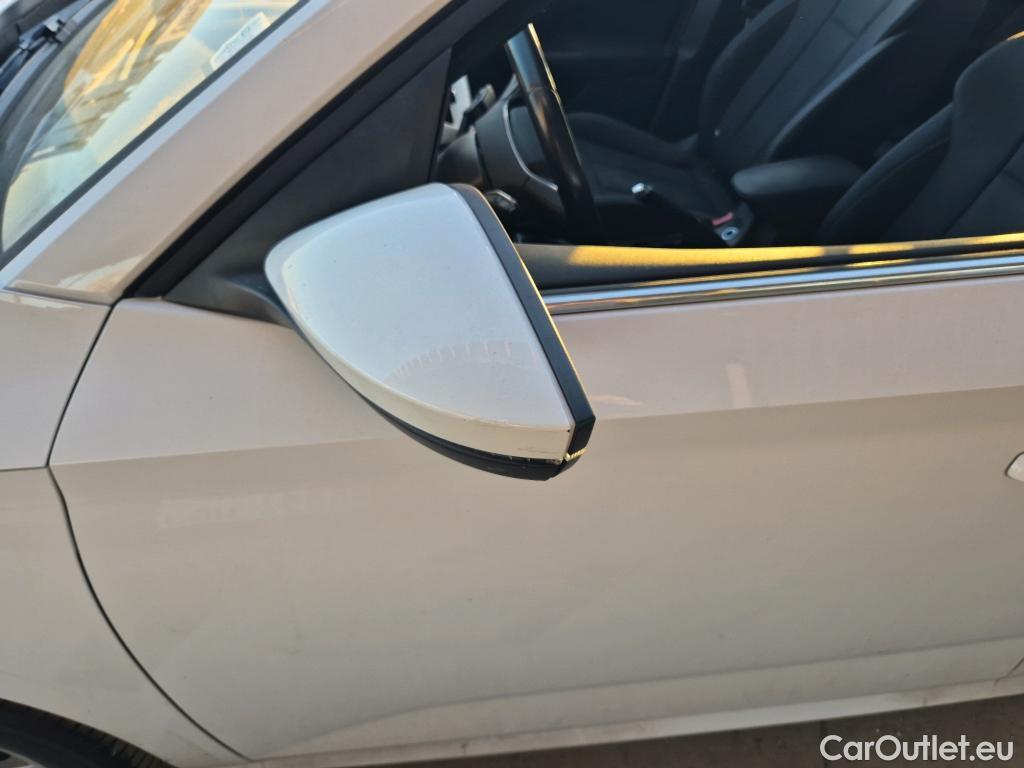  Skoda  KAMIQ SKODA  1.0 TSI 81kW (110CV) DSG Ambition #20