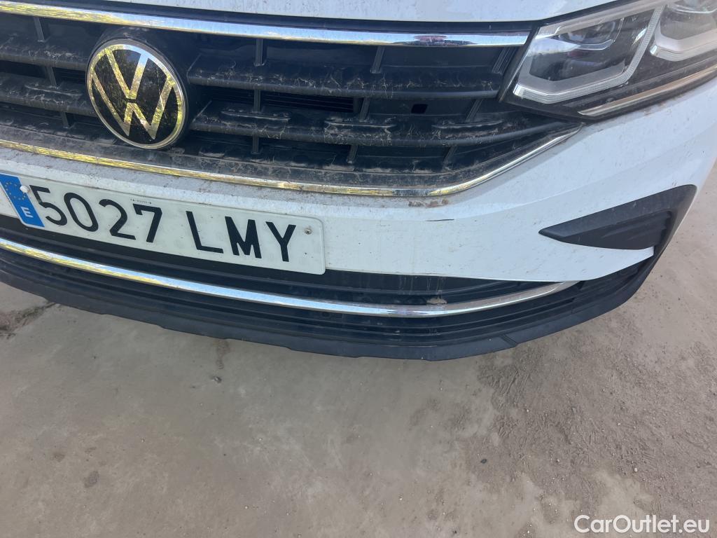  Volkswagen  Tiguan VOLKSWAGEN  / 2020 / 5P / todoterreno Life 2.0 TDI 110kW (150CV) DSG #21