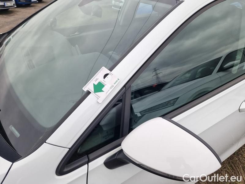  Volkswagen  Golf  VIII (CD1) (2019) 1.0TSI 81 5d #1