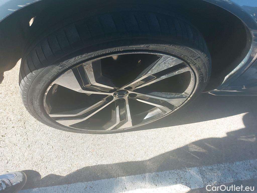  Volvo  XC90 VOLVO  / 2019 / 5P / todoterreno 2.0 T8 AWD Recharge R-Design Auto #11