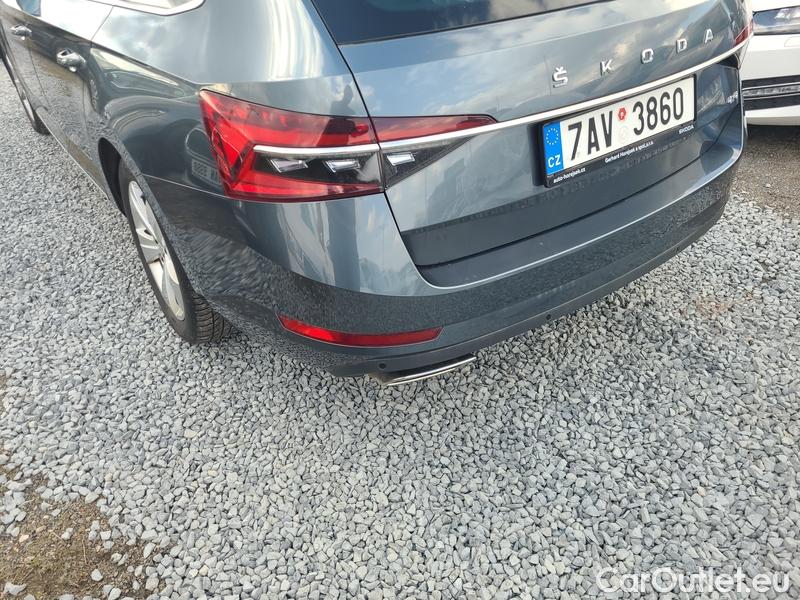  Skoda  Superb  Combi (3V5)(2015) Sup.C.FL2.0TSI 200  L&K 4x4 AT #24