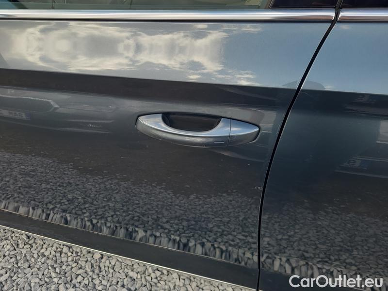  Skoda  Superb  Combi (3V5)(2015) Sup.C.FL2.0TSI 200  L&K 4x4 AT #13