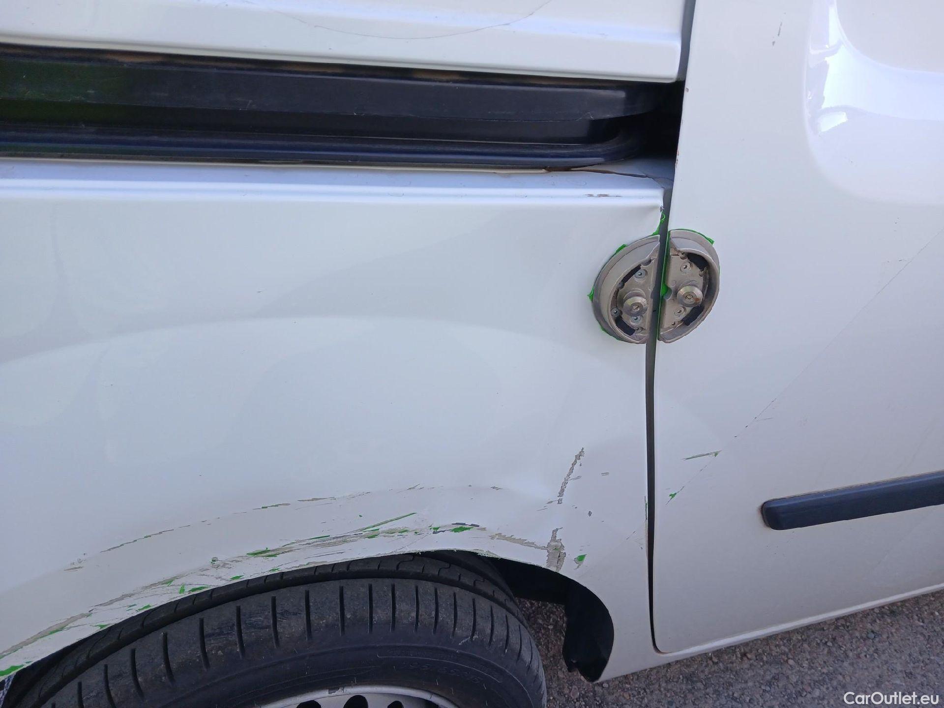  Renault  Kangoo RENAULT  Furgón/2013/3P/furgón derivado de turismo Profesional dCi 55 kW (75 CV) #20