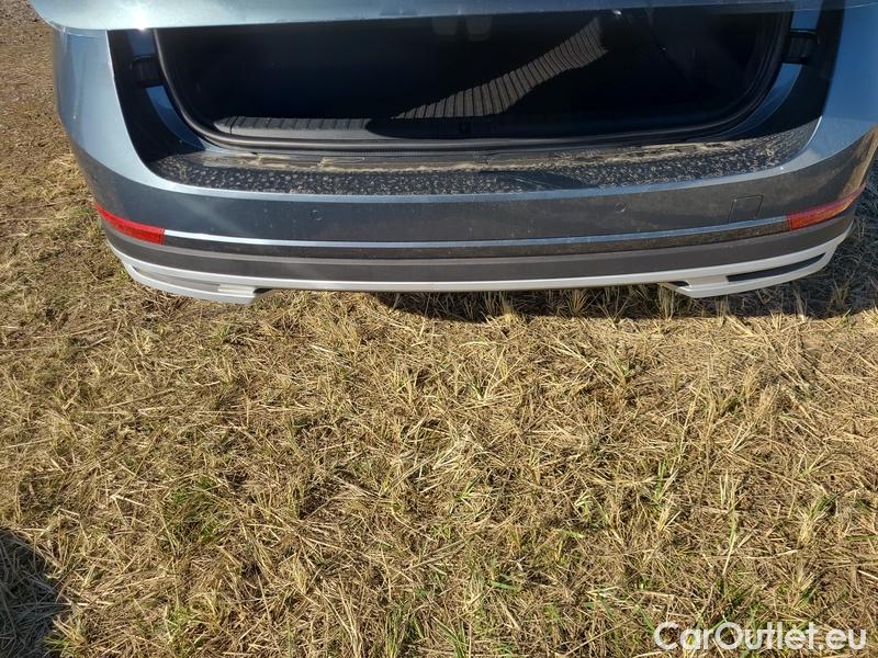  Skoda  Octavia  Combi (NX3)(2020) Oct.C.2.0TDI 110 4x4 Scout AT #18