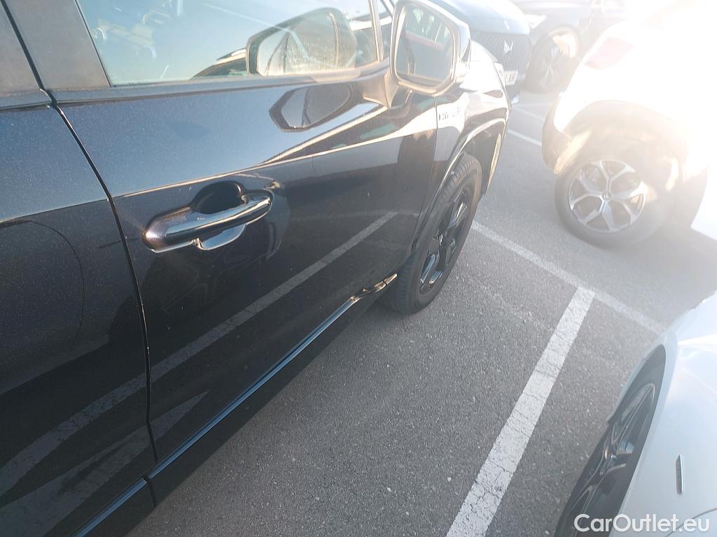  Toyota  RAV4 TOYOTA  / 2018 / 5P / todoterreno 2.5l Feel! #3