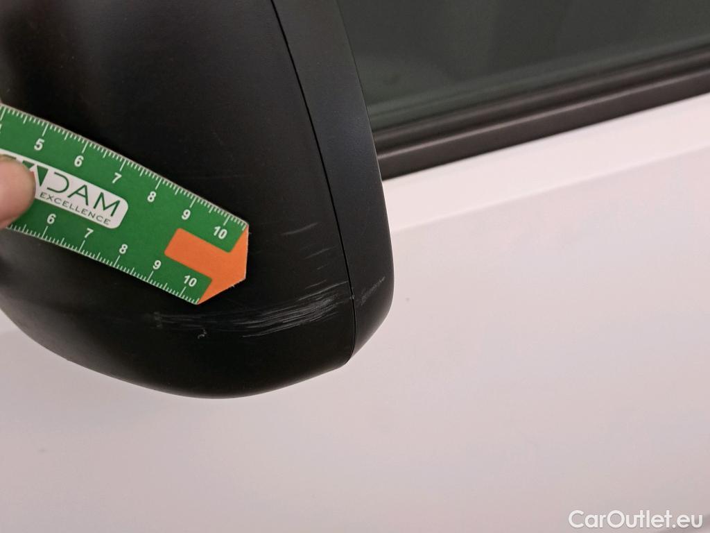  Peugeot  Partner PEUGEOT  / 2018 / 3P / furgón derivado de turismo Pro Standard 1000kg BlueHDi 73kW #68