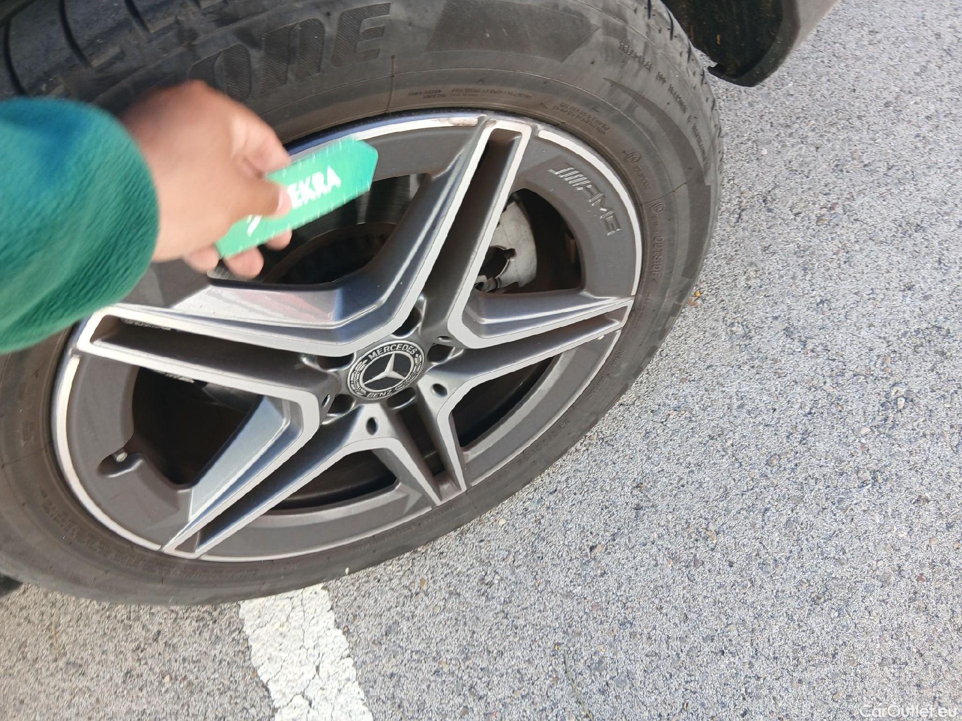  Mercedes  G-Klasee MERCEDES-BENZ Clase GLC / 2019 / 5P / todoterreno GLC 300 de 4MATIC #17