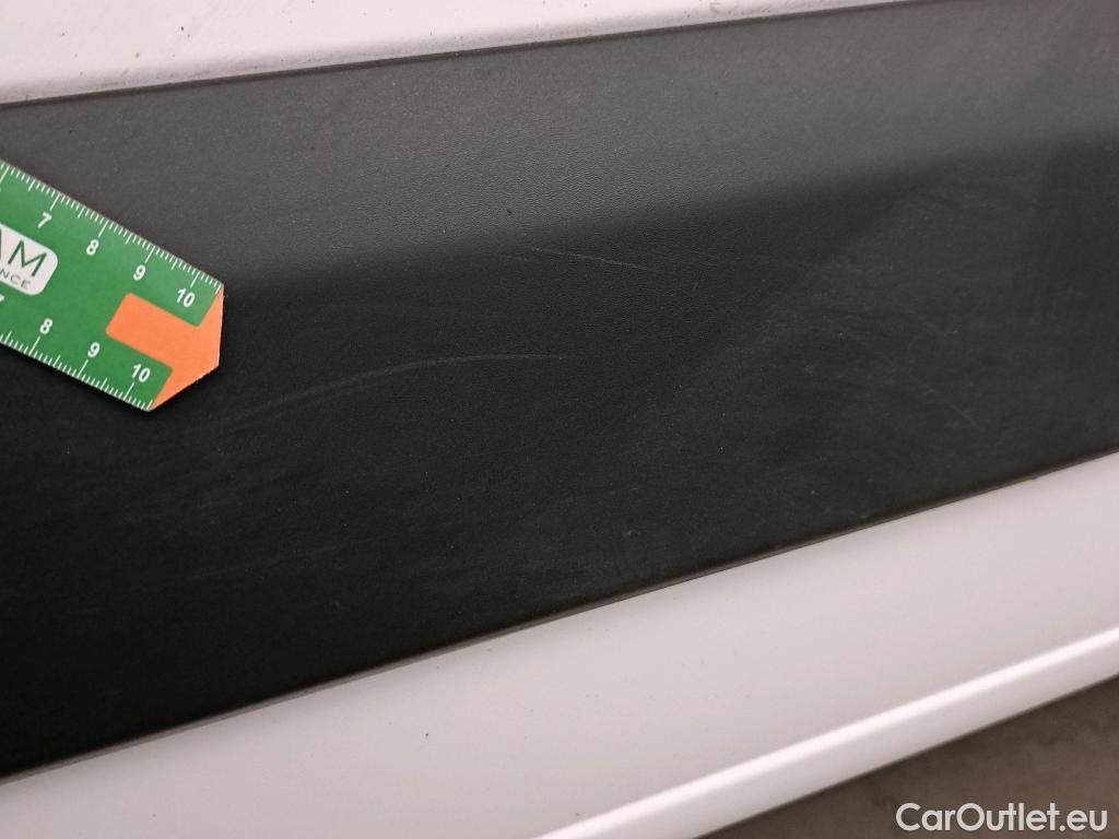  Peugeot  Partner PEUGEOT  / 2018 / 3P / furgón derivado de turismo Pro Standard 1000kg BlueHDi 73kW #66