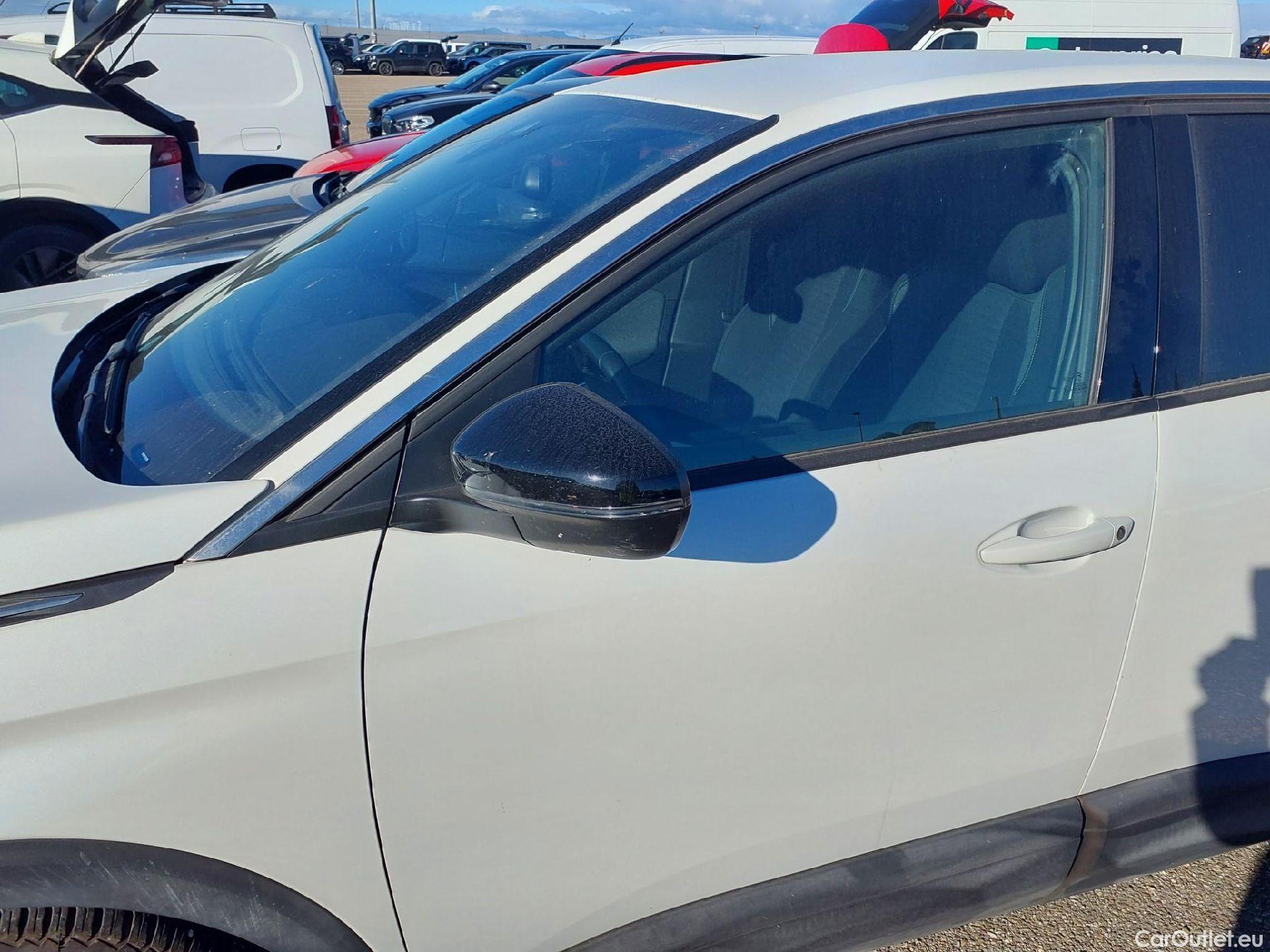  Peugeot  3008  Active Pack 1.5 HDi 130CV AT8 E6d #4