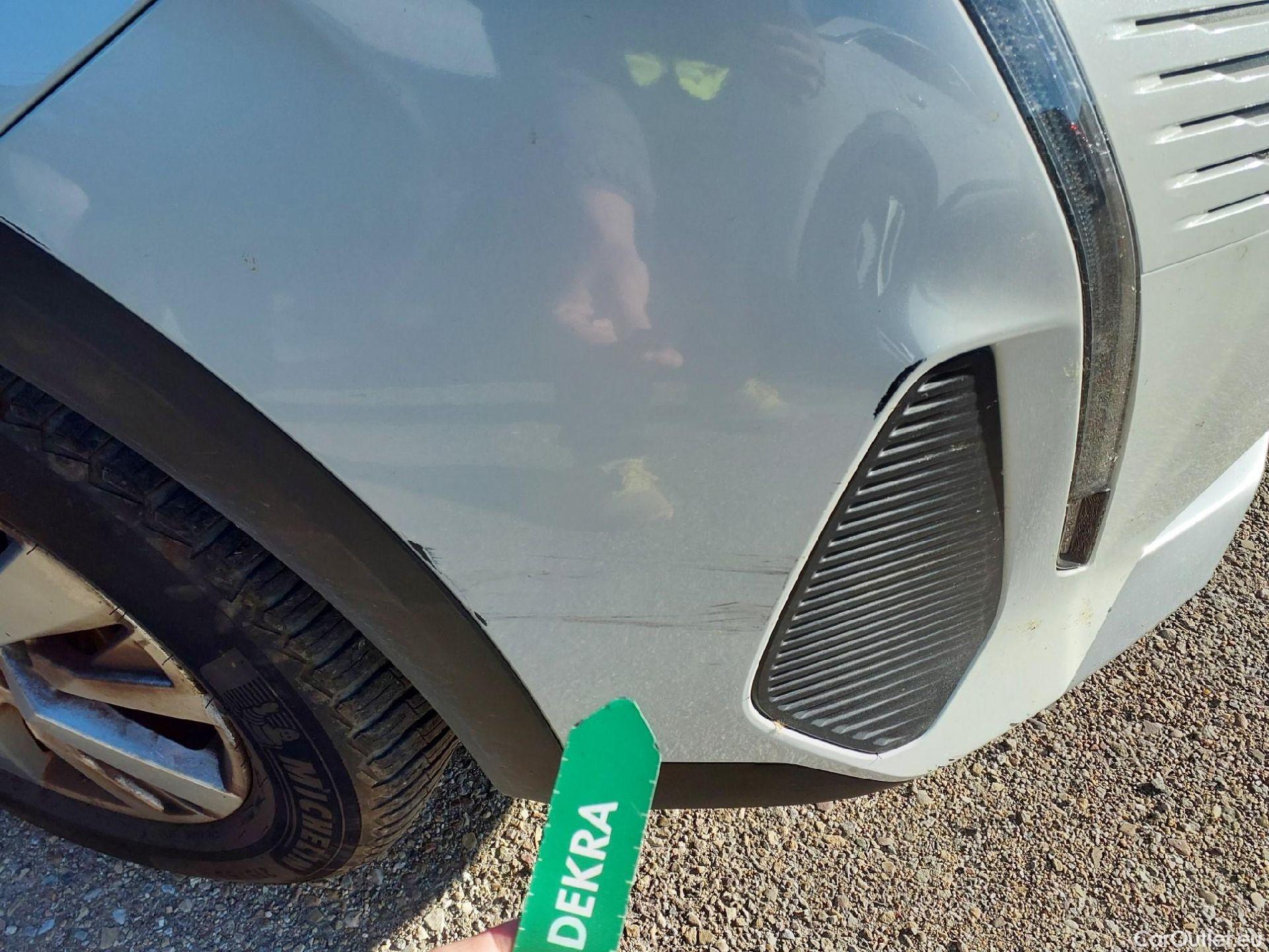  Peugeot  3008  Active Pack 1.5 HDi 130CV AT8 E6d #17