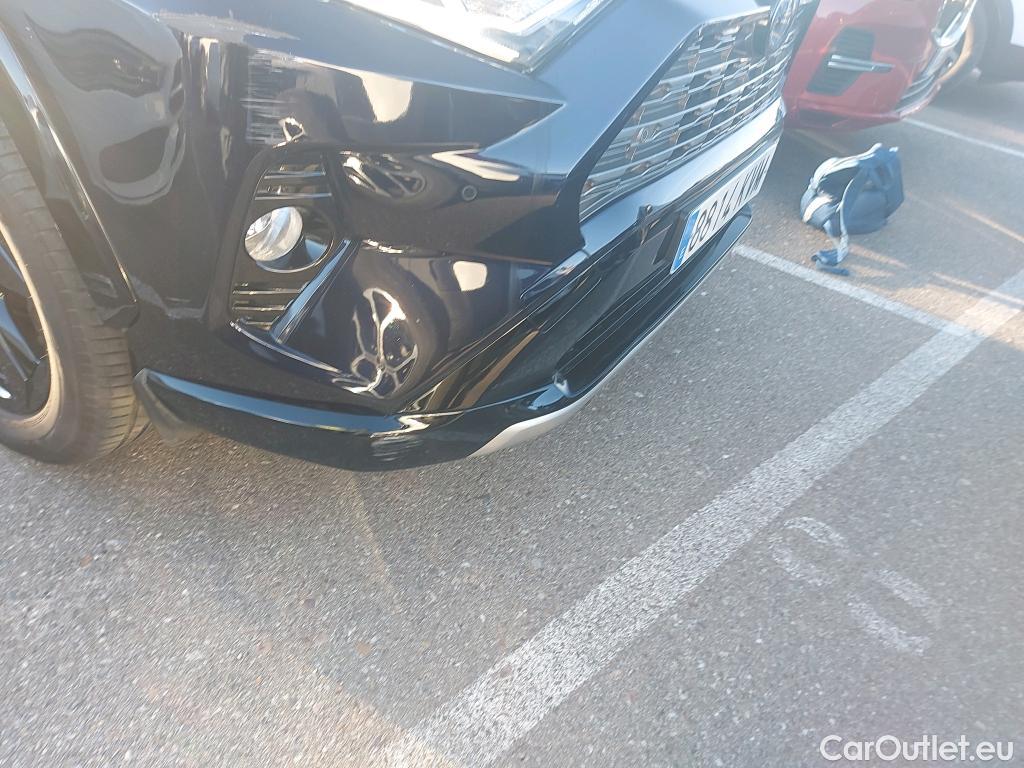  Toyota  RAV4 TOYOTA  / 2018 / 5P / todoterreno 2.5l Feel! #9