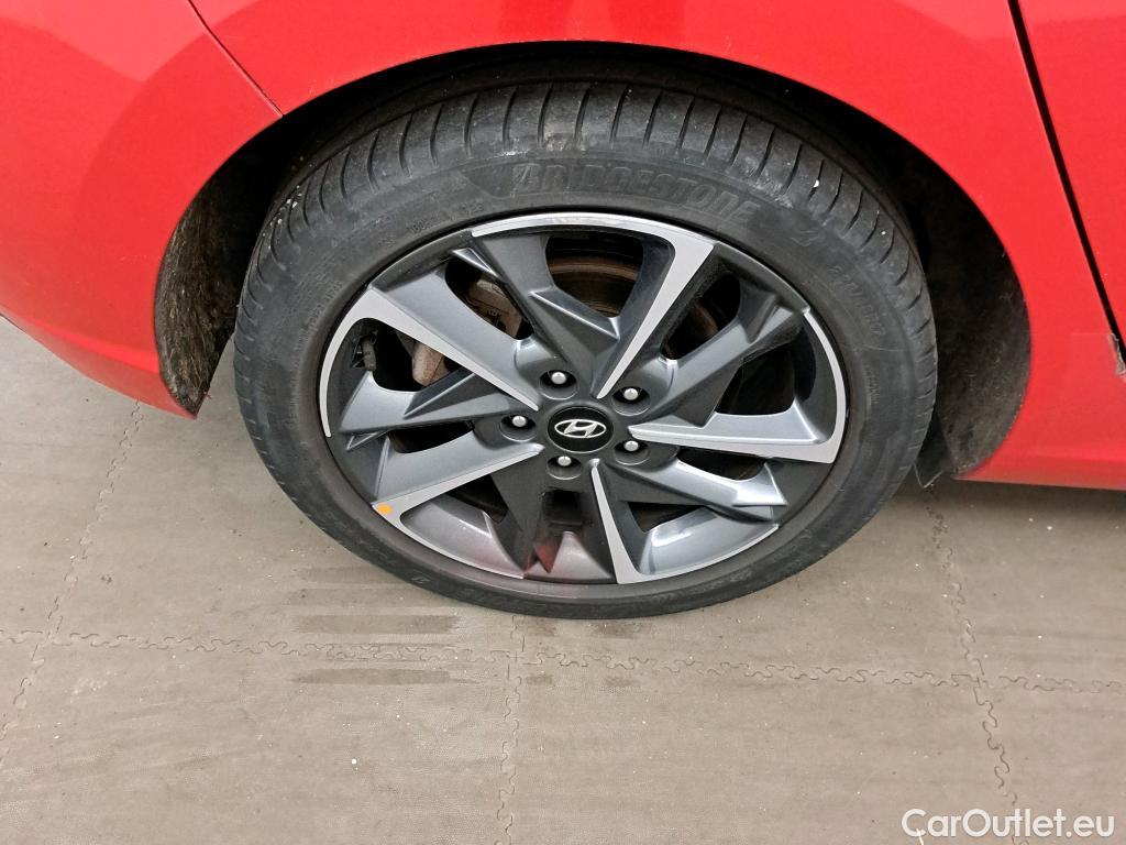  Hyundai  i30 HYUNDAI  / 2020 / 5P / berlina con portón 1.5 DPI Klass SLX #5