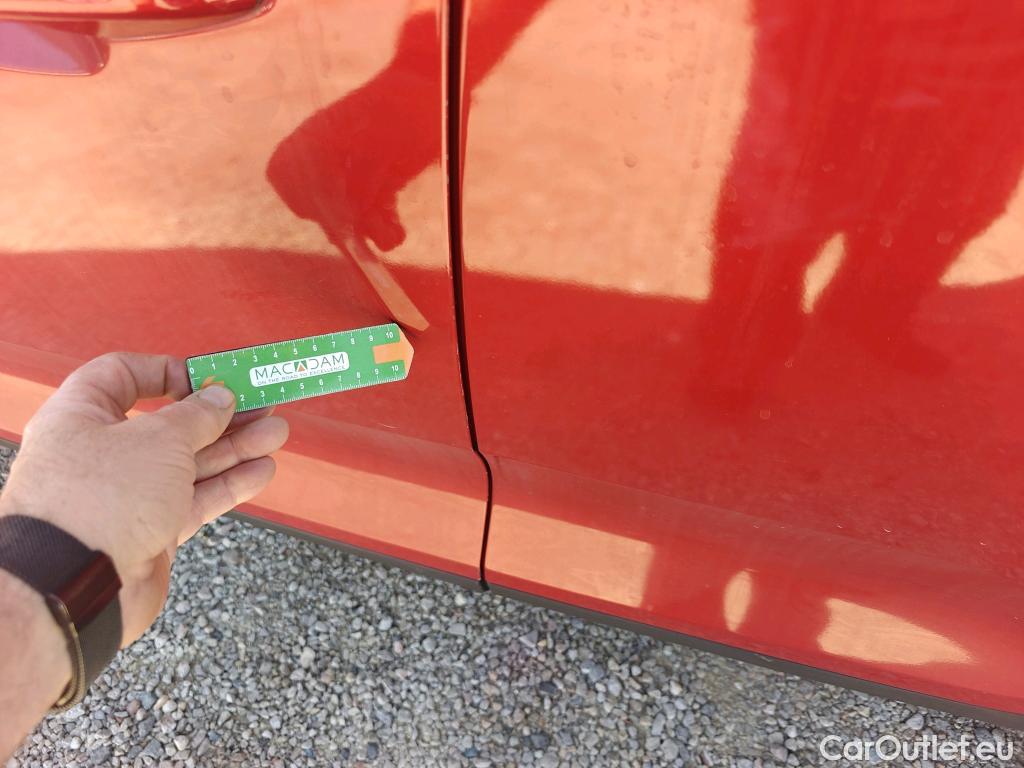  Volvo  XC 40 VOLVO XC40 / 2021 / 5P / todoterreno 1.5 T4 Recharge PHEV Core Auto #12