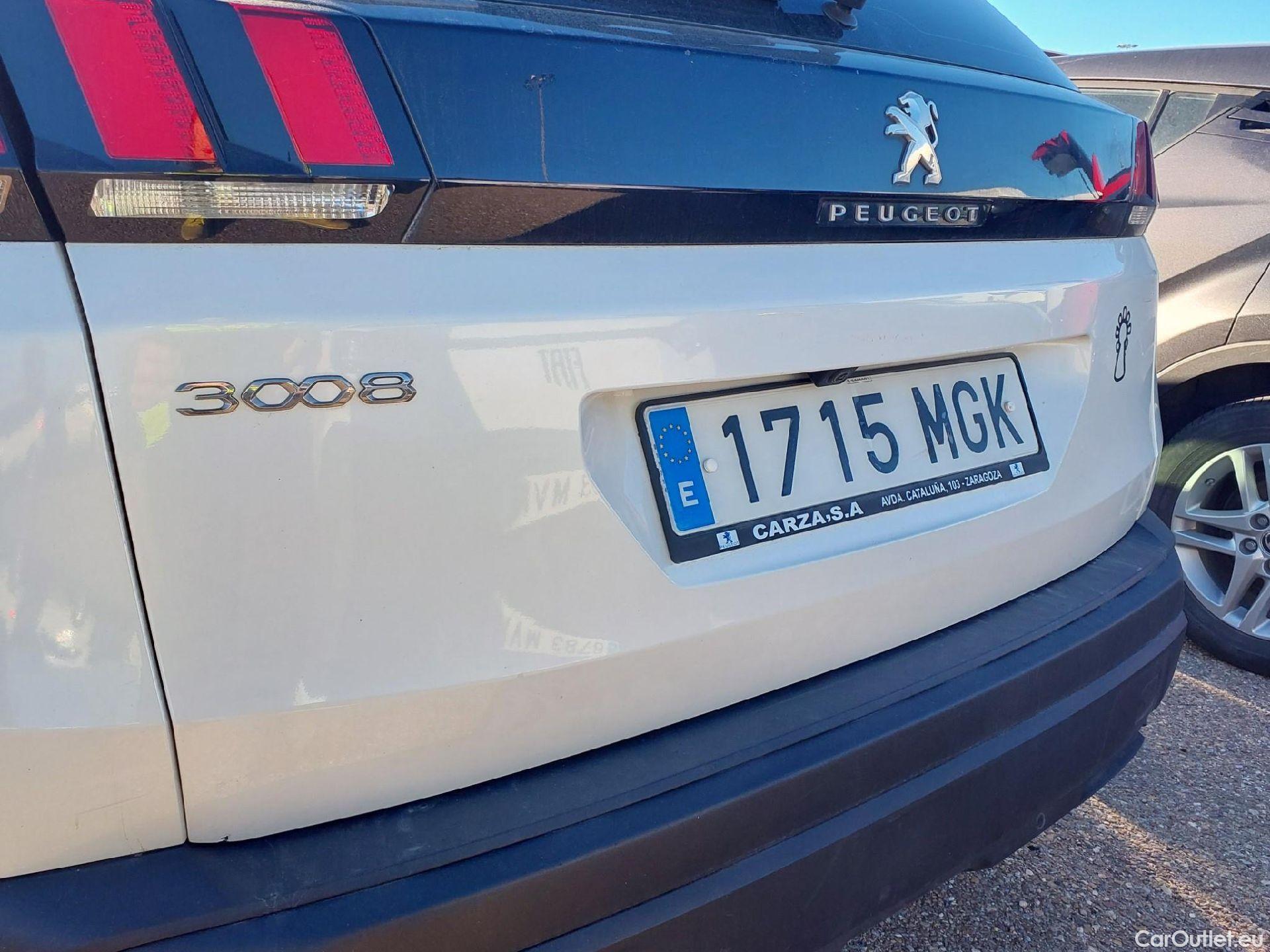  Peugeot  3008  Active Pack 1.5 HDi 130CV AT8 E6d #11