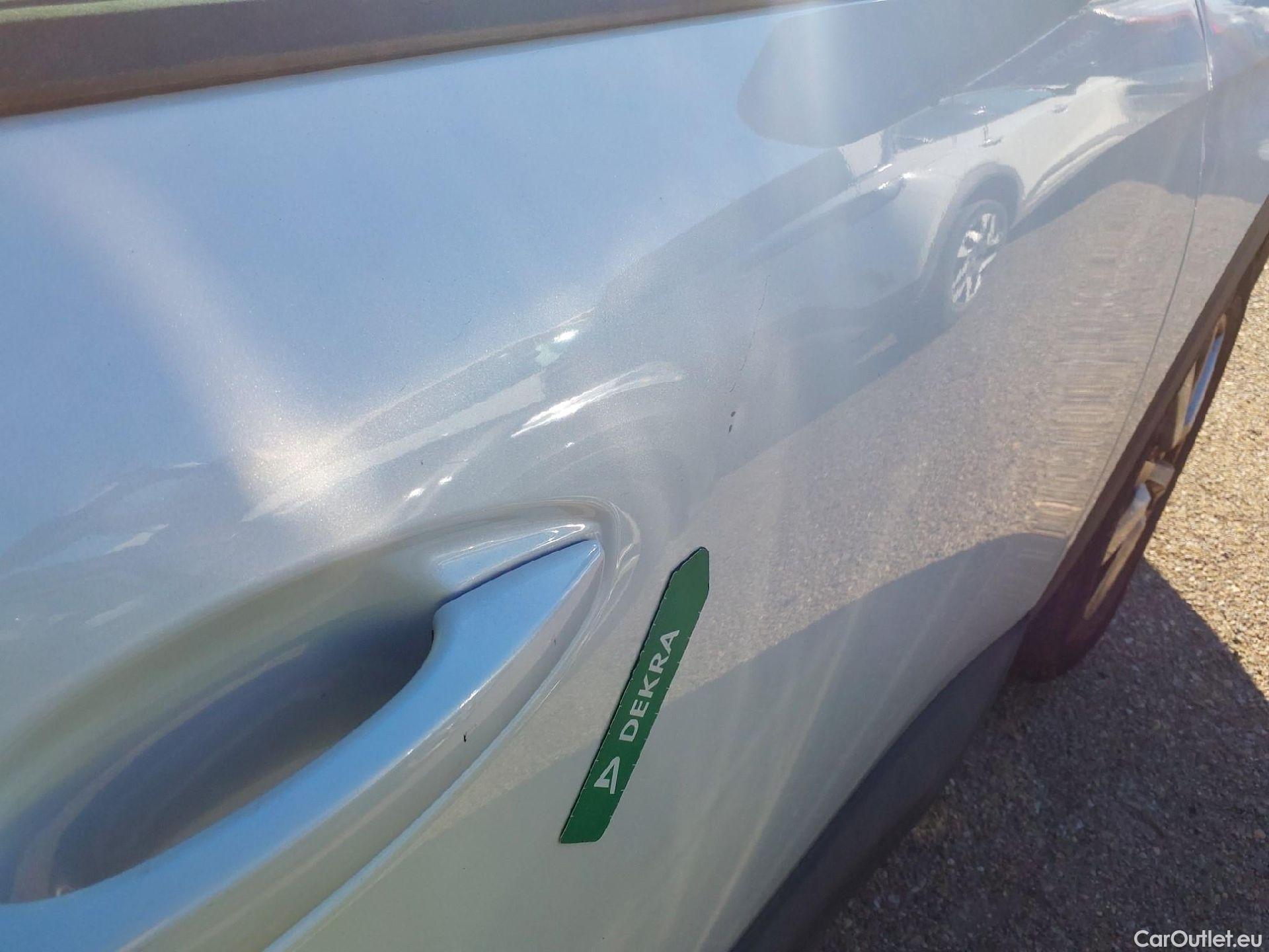  Peugeot  3008  Active Pack 1.5 HDi 130CV AT8 E6d #14