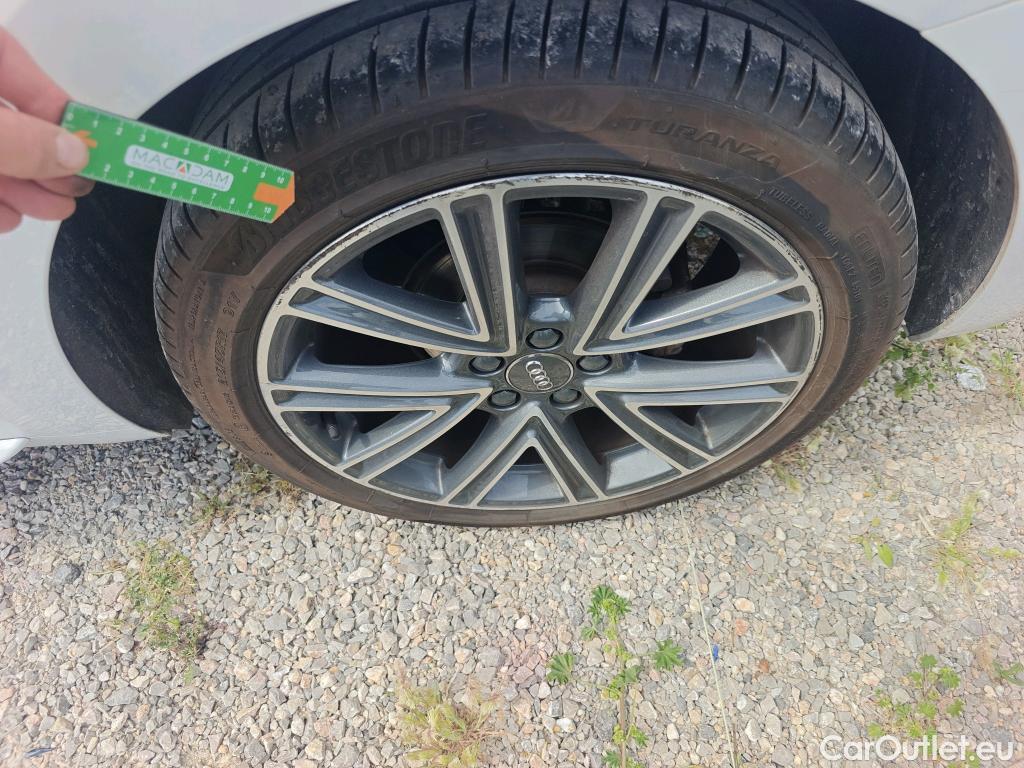  Audi  A1 Sportback AUDI A1 / 2018 / 5P / berlina con portón Sportback S line 30 TFSI 81kW (116CV) (AC) #8