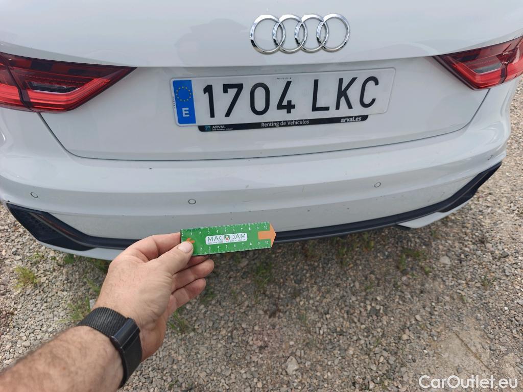  Audi  A1 Sportback AUDI A1 / 2018 / 5P / berlina con portón Sportback S line 30 TFSI 81kW (116CV) (AC) #32