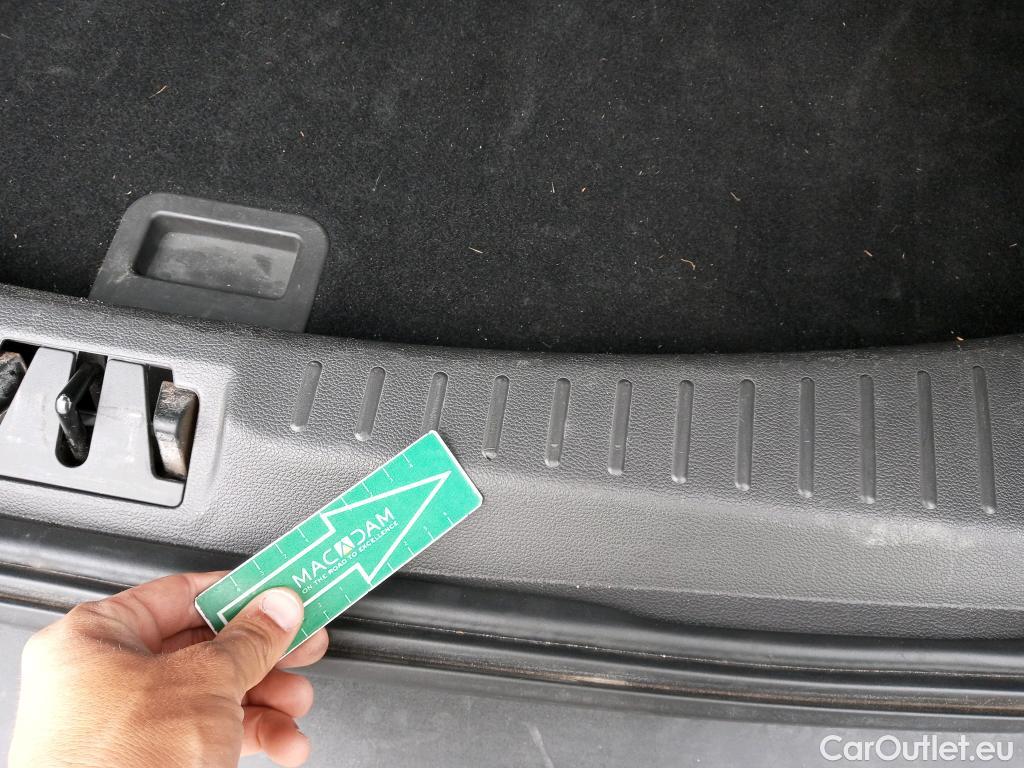  Ford  Kuga FORD  / 2016 / 5P / todoterreno 1.5 EcoBoost 88kW 4x2 Trend+ (CX) #19