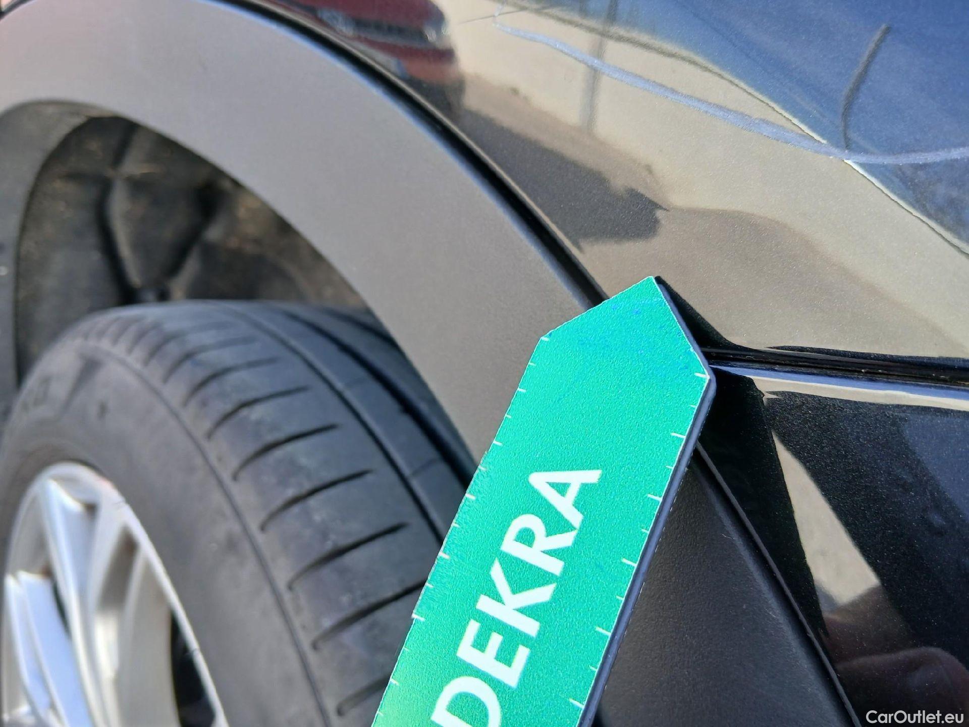  Bmw  X2 BMW  sDrive18i (CX3) #30