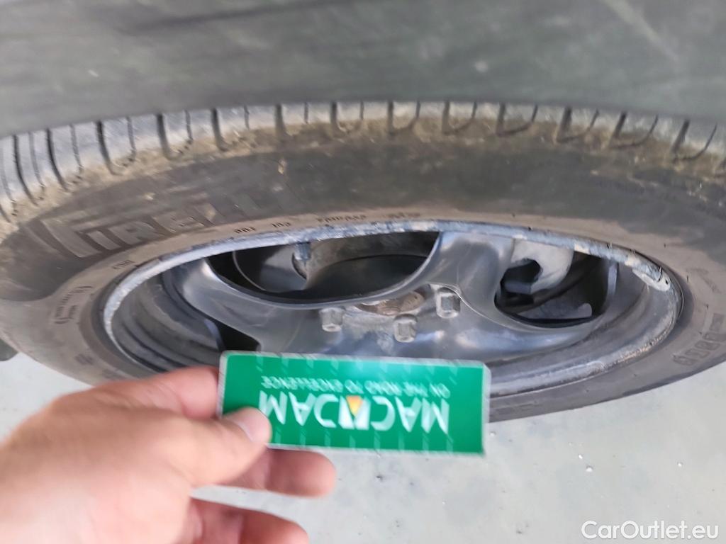  Dacia  Sandero DACIA  / 2020 / 5P / berlina con portón Stepway Comfort 74kW (100CV) ECO-G #32