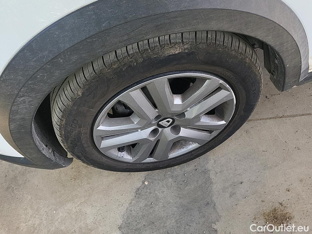  Dacia  Sandero DACIA  / 2020 / 5P / berlina con portón Stepway Comfort 74kW (100CV) ECO-G #33