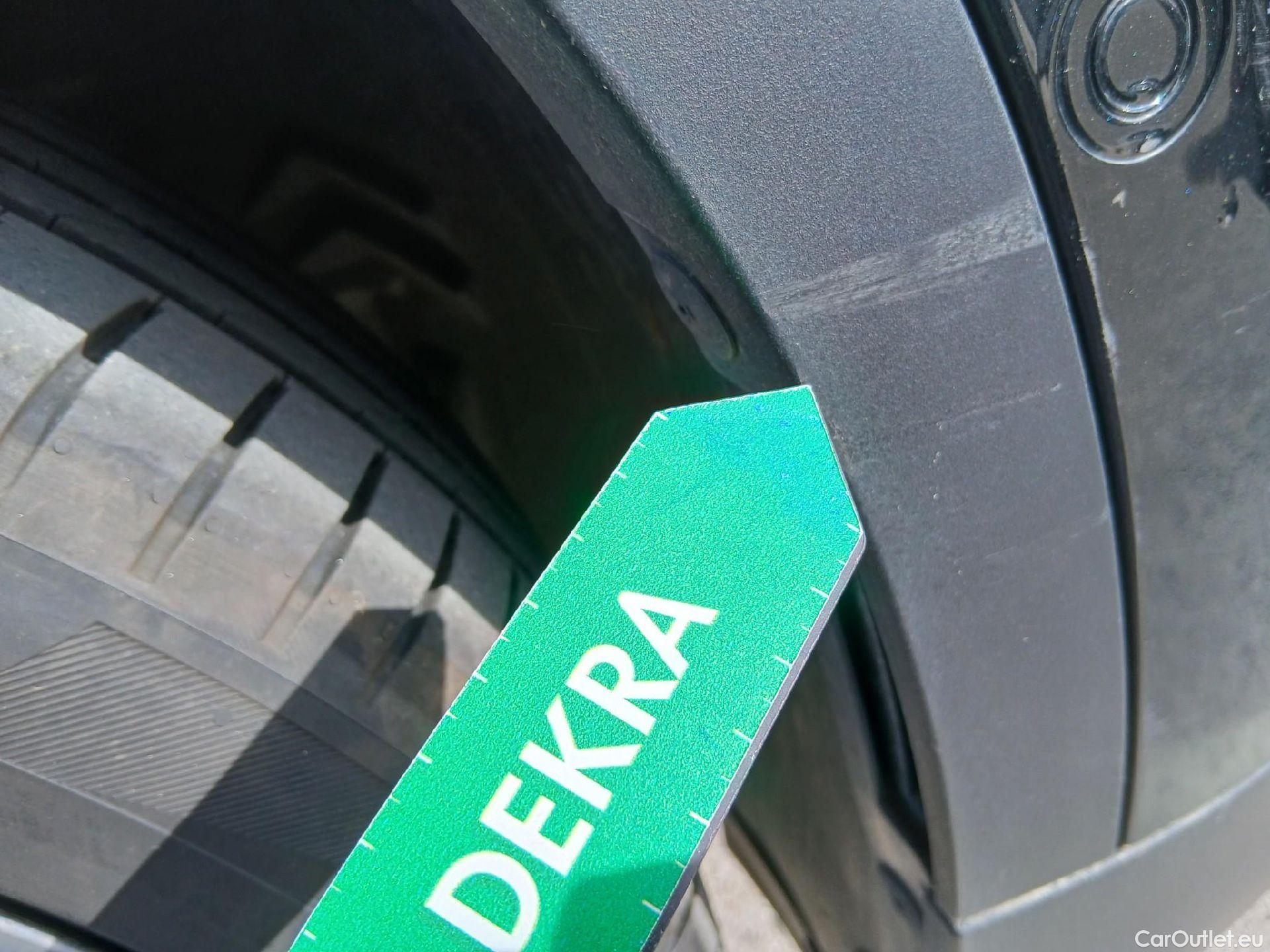  Bmw  X2 BMW  sDrive18i (CX3) #75