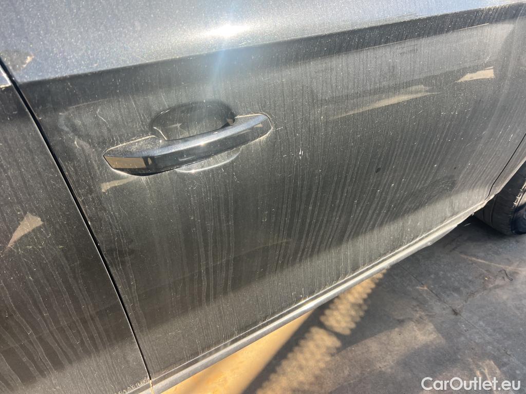  Audi  Q5 AUDI  / 2020 / 5P / todoterreno S line 40 TDI 150kW quattro-ultra #7