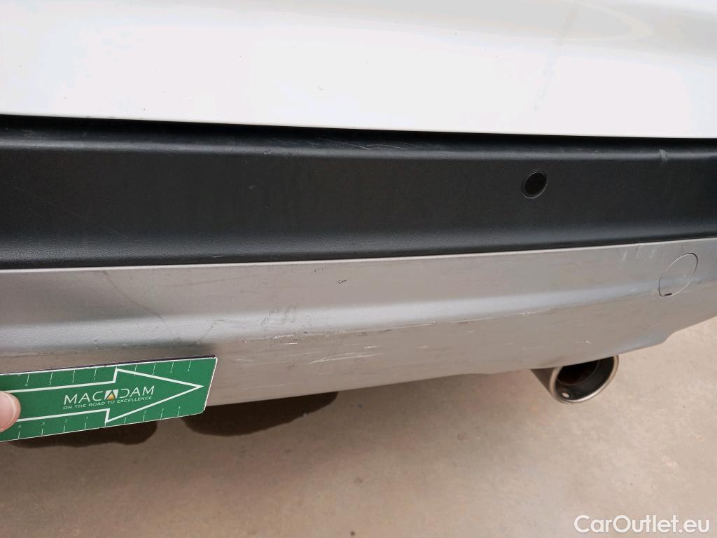  Ford  Kuga FORD  / 2016 / 5P / todoterreno 1.5 EcoBoost 88kW 4x2 Trend+ (CX) #29