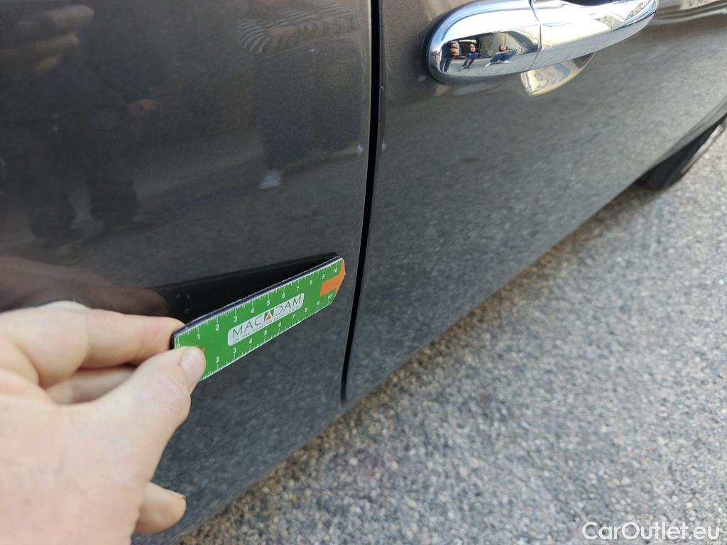  Fiat  500 FIAT  / 2015 / 3P / berlina con portón Lounge 1.2 8v 51KW (69 CV) (AC)  #36