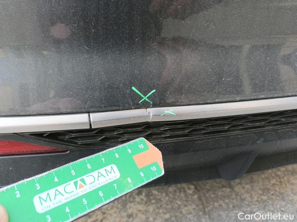  Audi  A4 AUDI  / 2019 / 4P / sedán S line 30 TDI 100kW (136CV) S tronic  #2