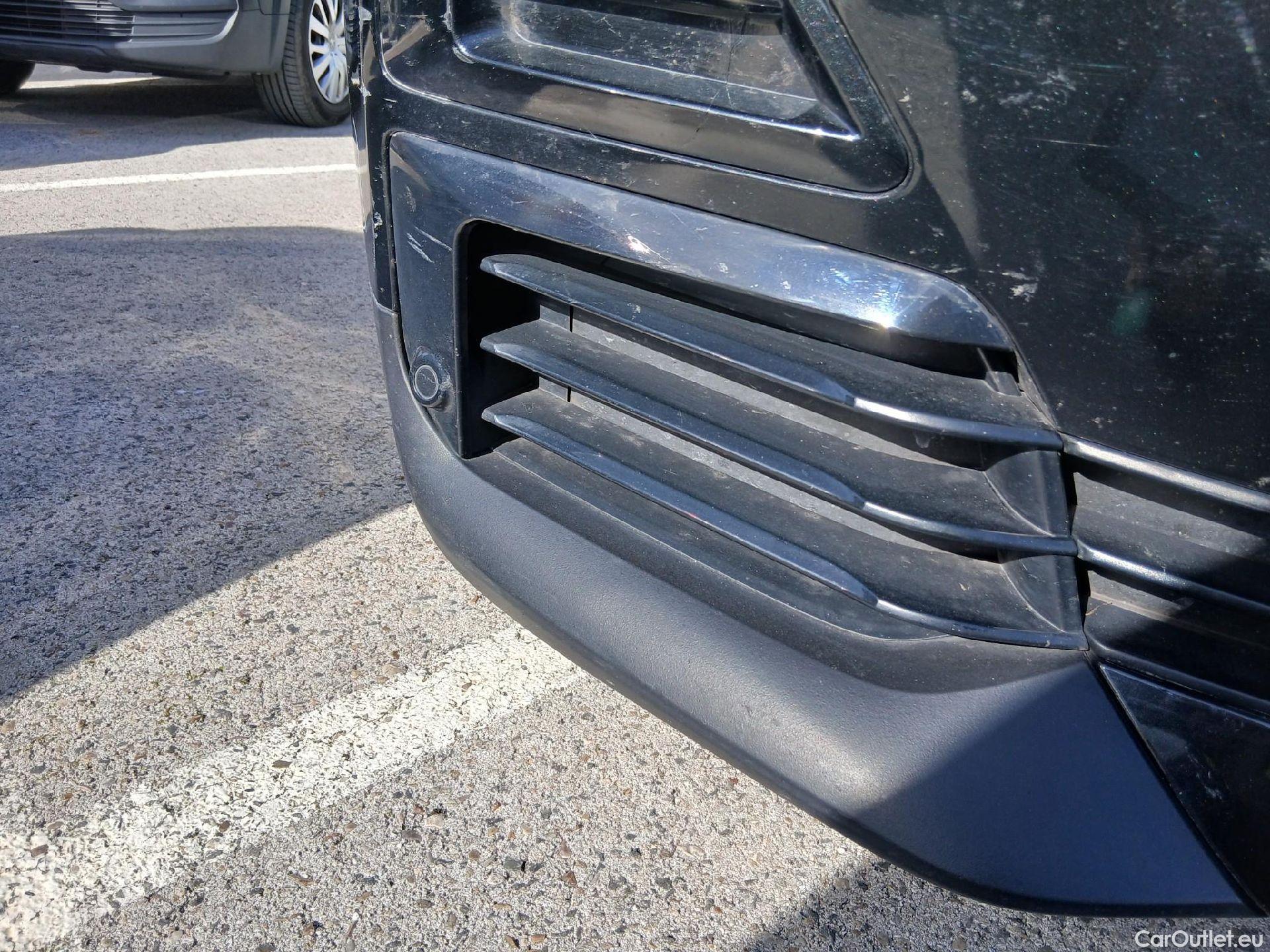  Bmw  X2 BMW  sDrive18i (CX3) #9