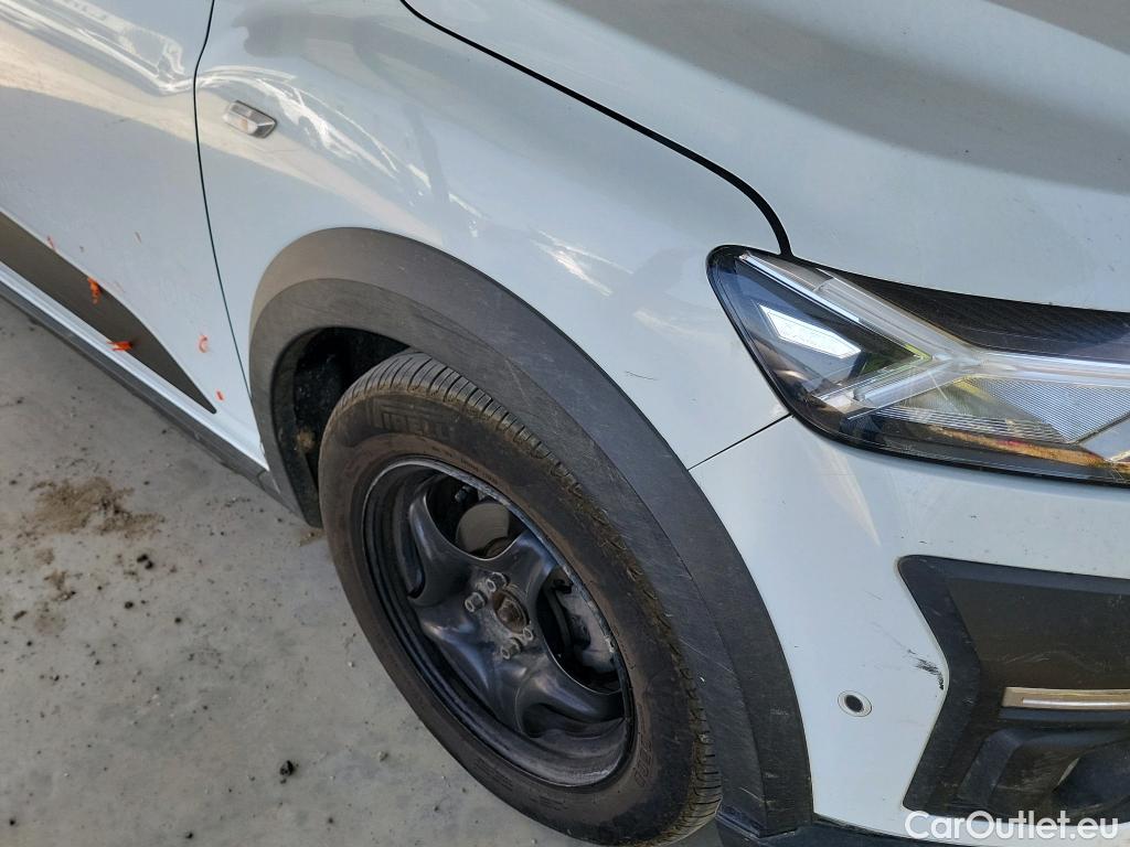  Dacia  Sandero DACIA  / 2020 / 5P / berlina con portón Stepway Comfort 74kW (100CV) ECO-G #27