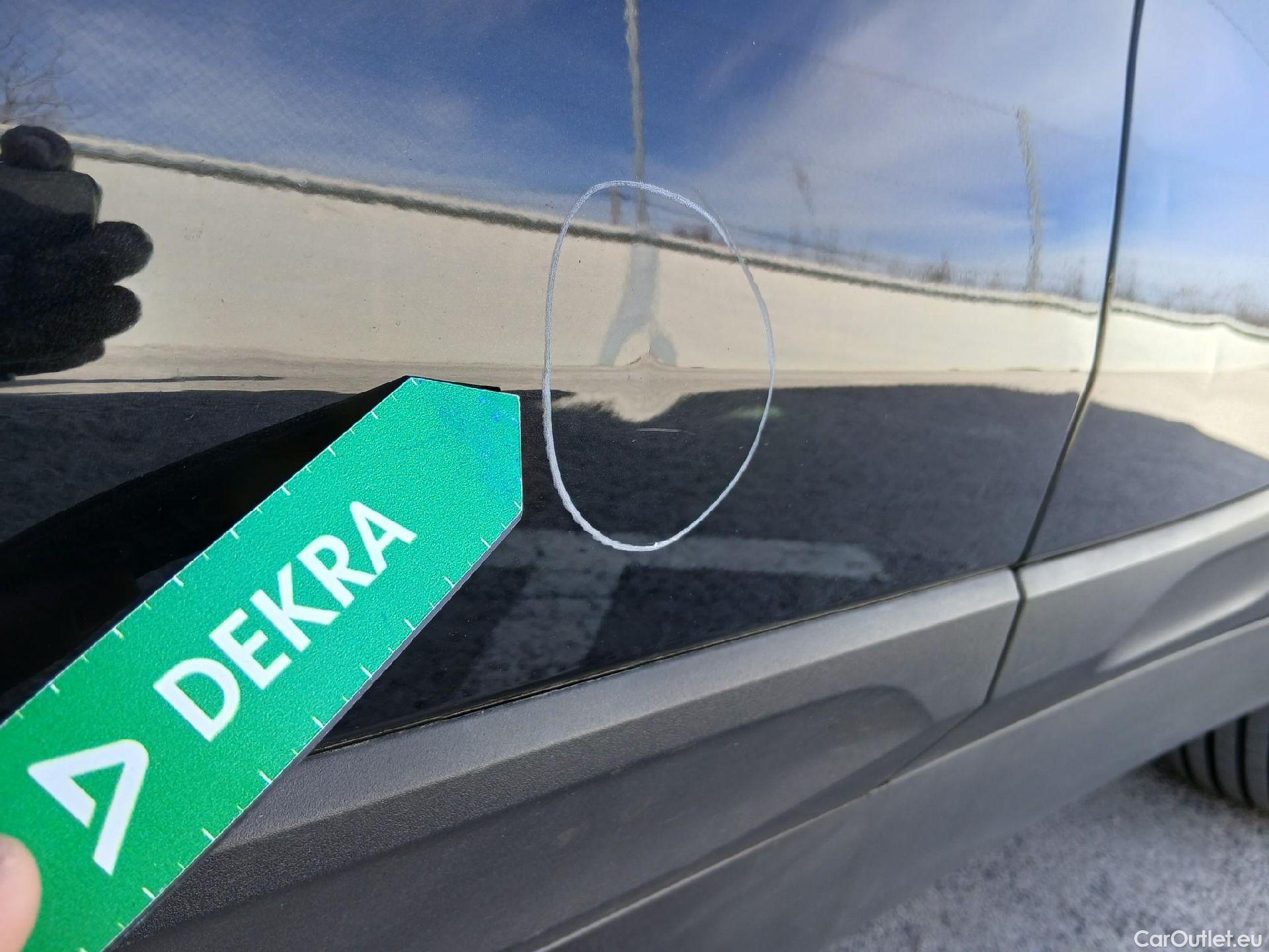  Bmw  X2 BMW  sDrive18i (CX3) #24