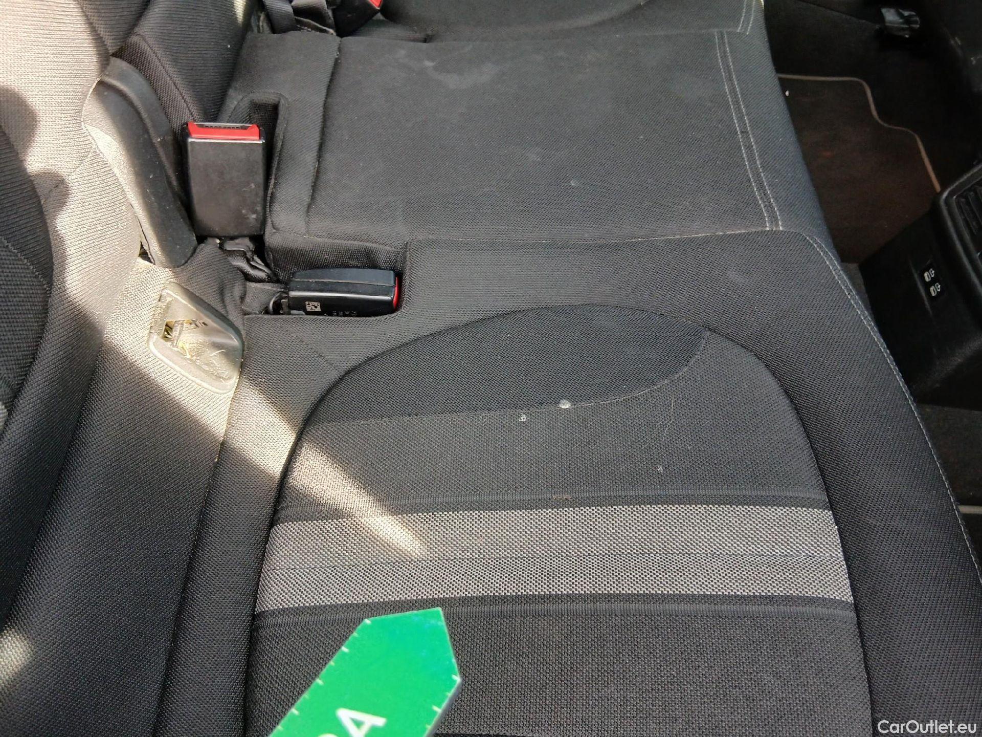  Bmw  X2 BMW  sDrive18i (CX3) #38