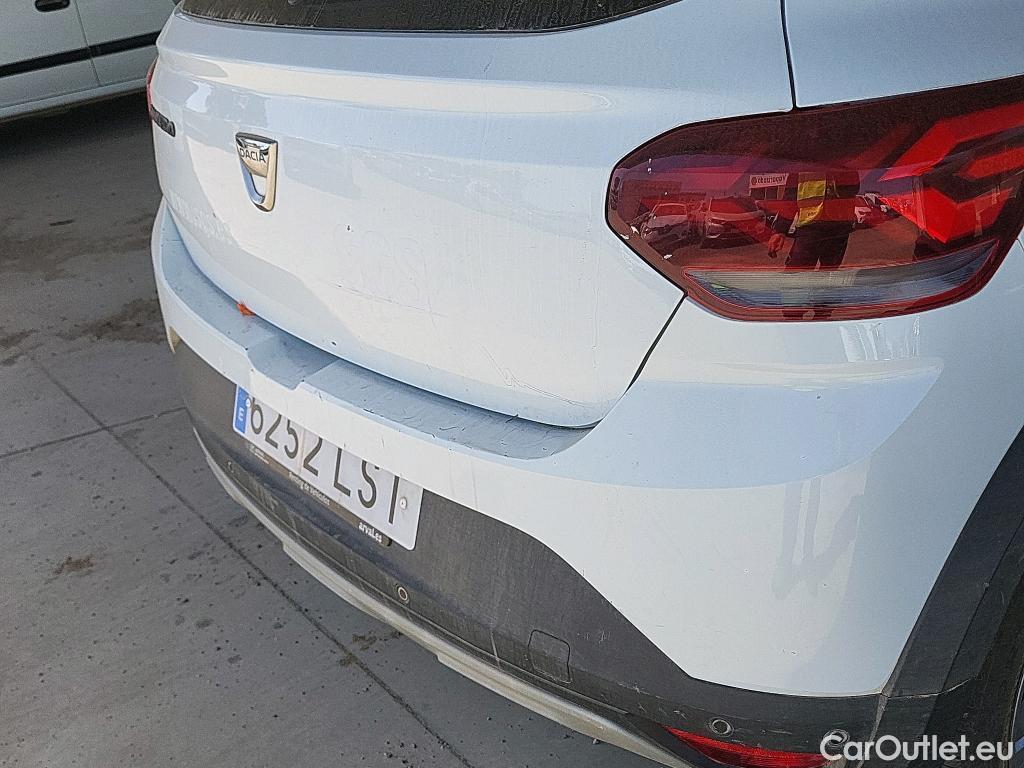  Dacia  Sandero DACIA  / 2020 / 5P / berlina con portón Stepway Comfort 74kW (100CV) ECO-G #23