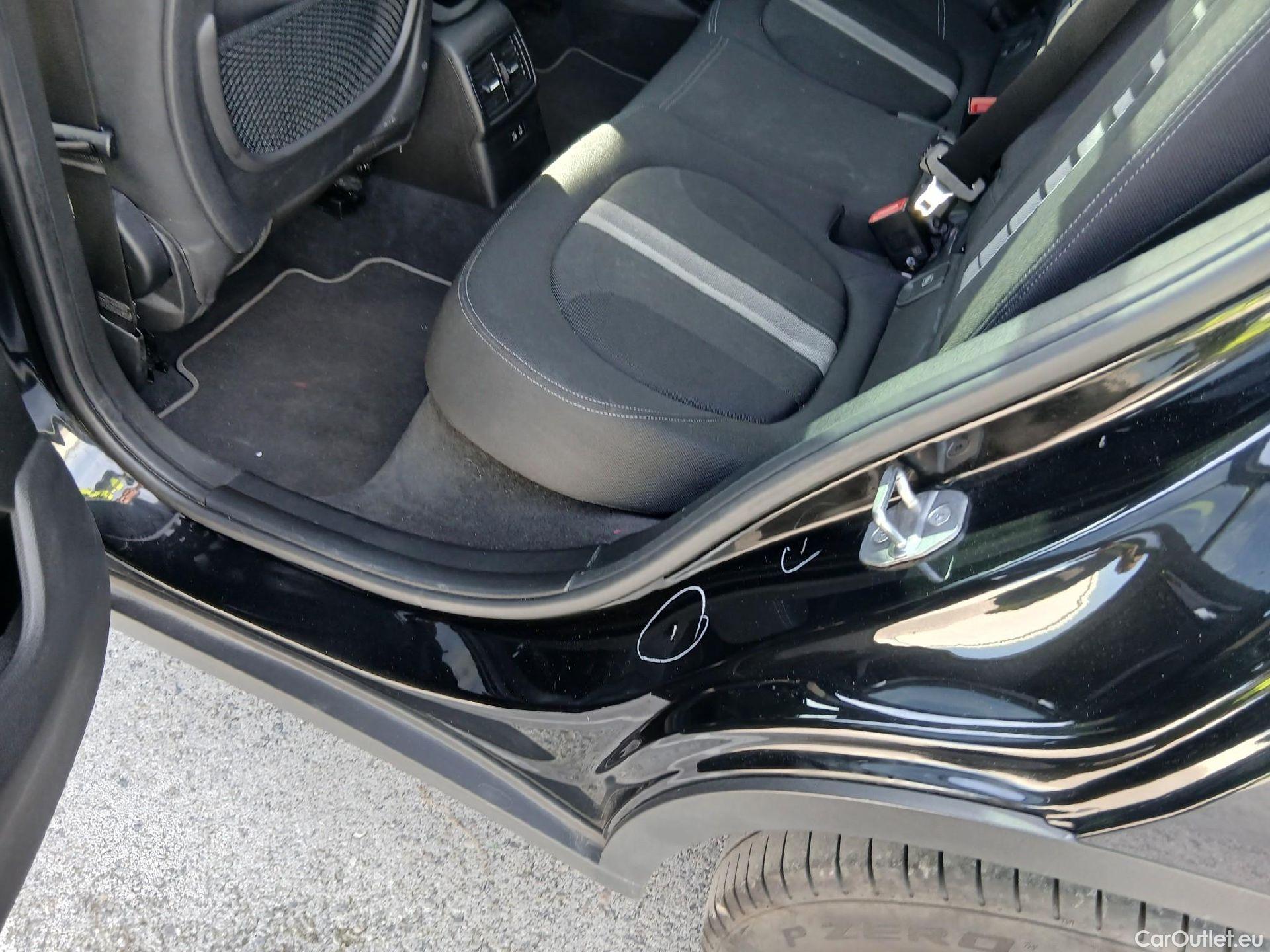  Bmw  X2 BMW  sDrive18i (CX3) #42