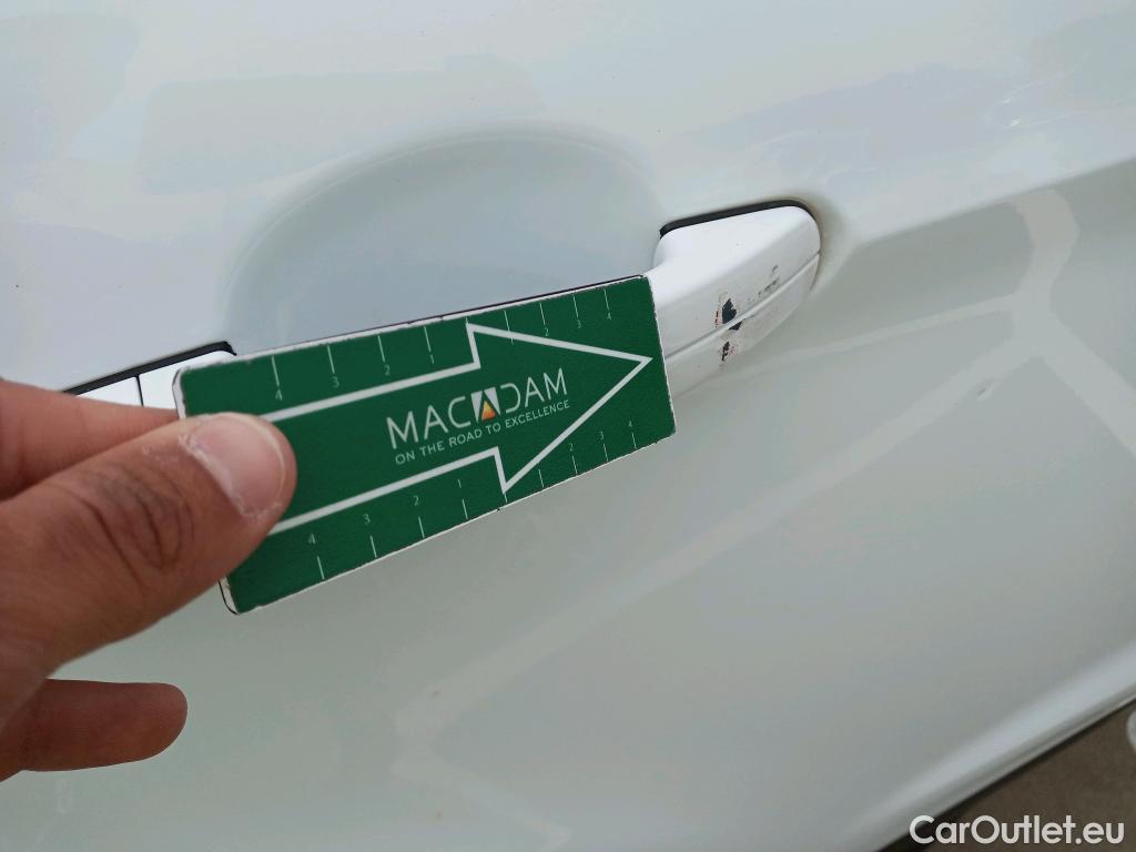  Ford  Kuga FORD  / 2016 / 5P / todoterreno 1.5 EcoBoost 88kW 4x2 Trend+ (CX) #31