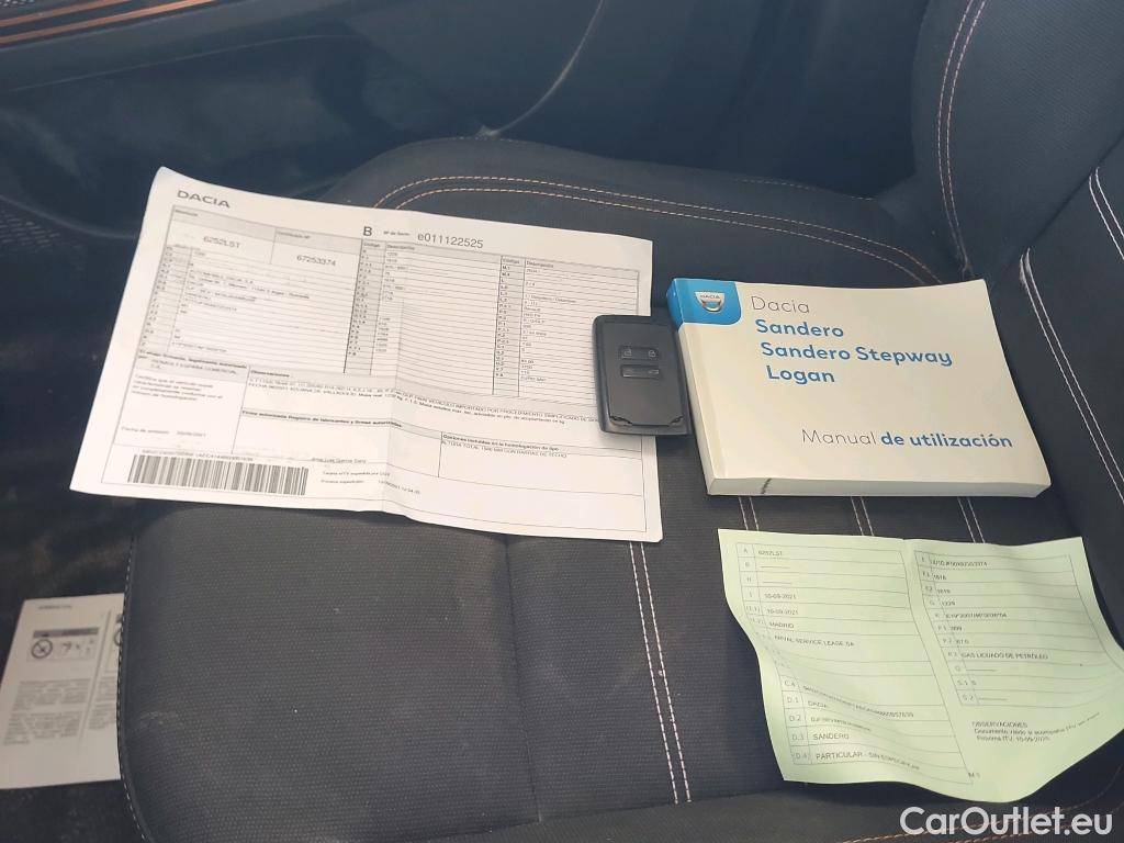  Dacia  Sandero DACIA  / 2020 / 5P / berlina con portón Stepway Comfort 74kW (100CV) ECO-G #1