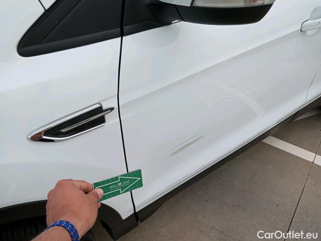  Ford  Kuga FORD  / 2016 / 5P / todoterreno 1.5 EcoBoost 88kW 4x2 Trend+ (CX) #10