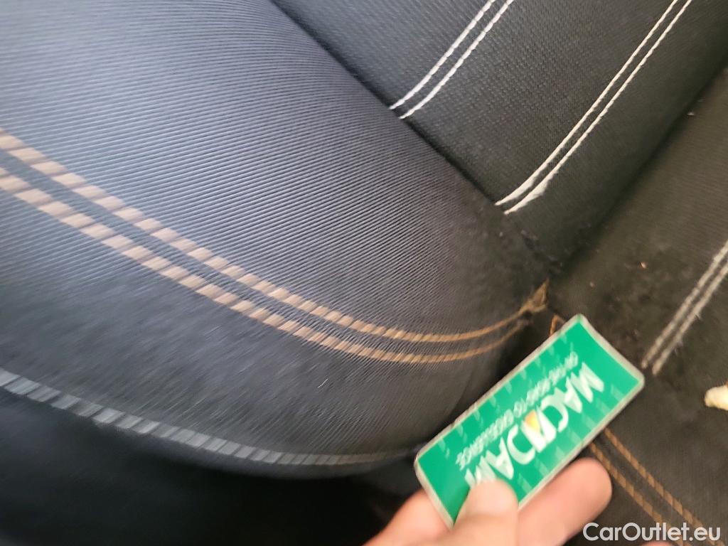  Dacia  Sandero DACIA  / 2020 / 5P / berlina con portón Stepway Comfort 74kW (100CV) ECO-G #8