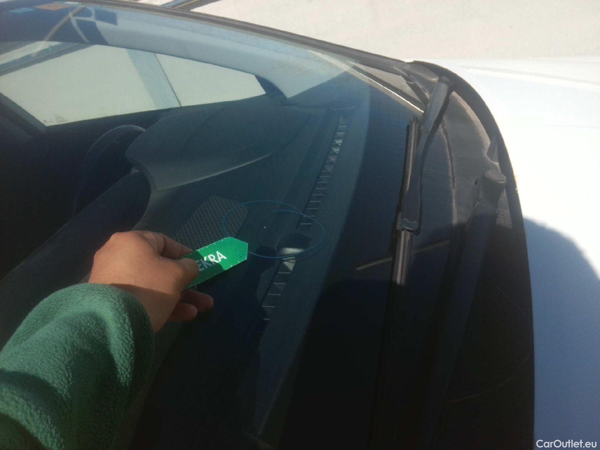  Hyundai  i20 HYUNDAI  / 2020 / 5P / berlina con portón 1.0 TGDI 74kW (100CV) 48V Essence #9