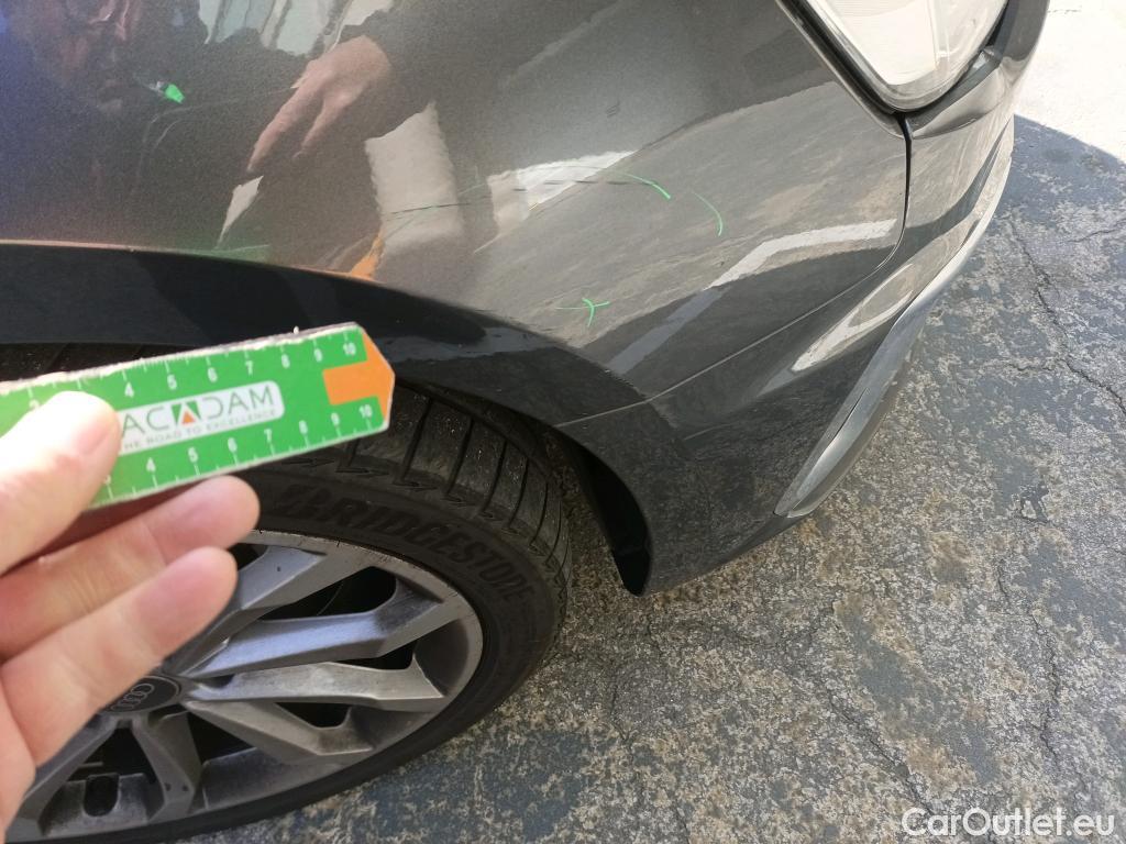  Audi  A4 AUDI  / 2019 / 4P / sedán S line 30 TDI 100kW (136CV) S tronic  #9