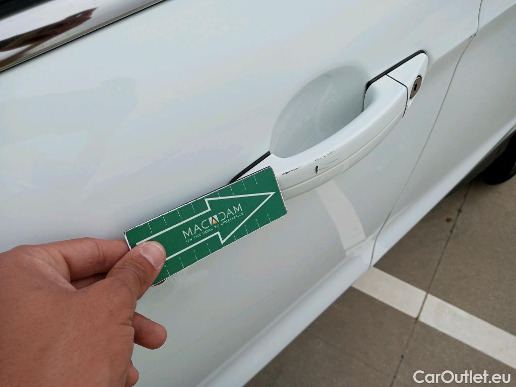  Ford  Kuga FORD  / 2016 / 5P / todoterreno 1.5 EcoBoost 88kW 4x2 Trend+ (CX) #38